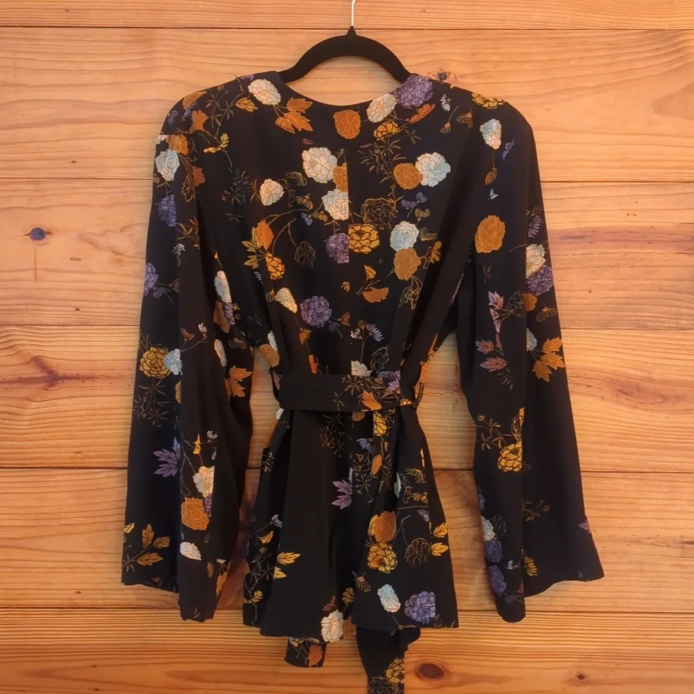 Free People 'Wrap It Up' Long Sleeve Floral Kimono XS - Picture 7 of 11